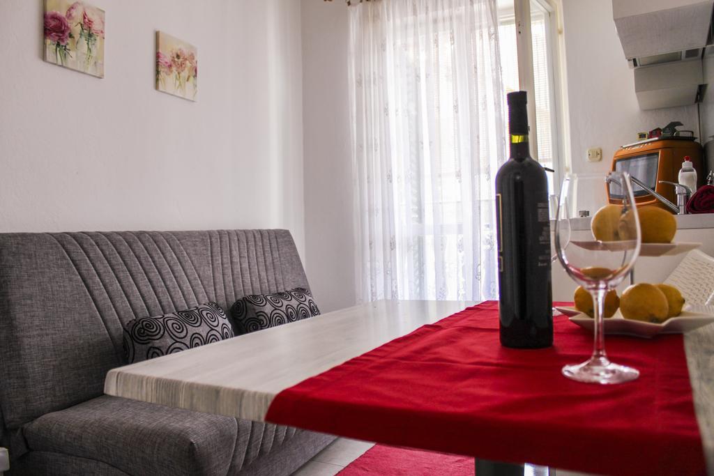 Roko Apartments Biograd Na Moru Bagian luar foto